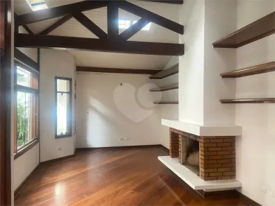 Casa com 3 Quartos para venda ou aluguel, 220m² no Jardim Paulistano, São Paulo