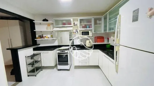 Apartamento com 3 Quartos à venda, 130m² no Enseada Azul, Guarapari