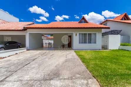 Casa de Condomínio com 3 Quartos à venda, 200m² no Uberaba, Curitiba