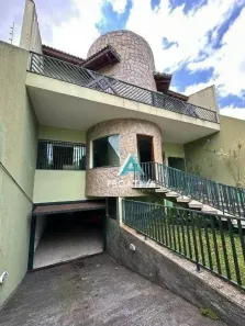Sobrado com 4 Quartos à venda, 570m² no Santa Maria, Santo André