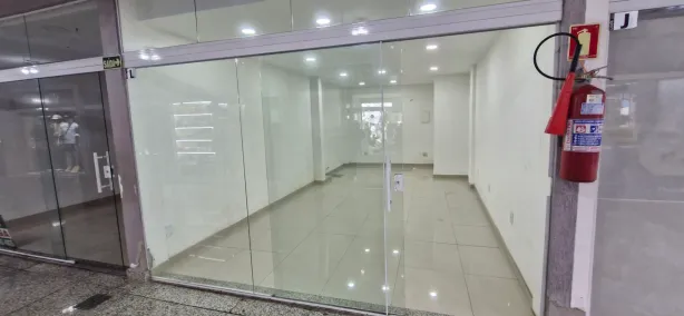 Ponto Comercial para alugar, 25m² no Campo Grande, Rio de Janeiro