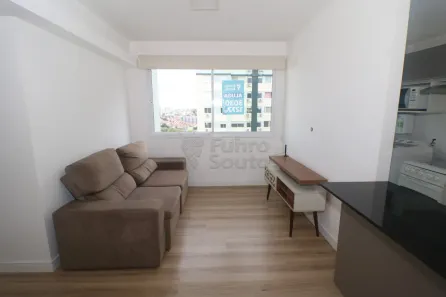 Apartamento com 2 Quartos para alugar, 54m² no Areal, Pelotas