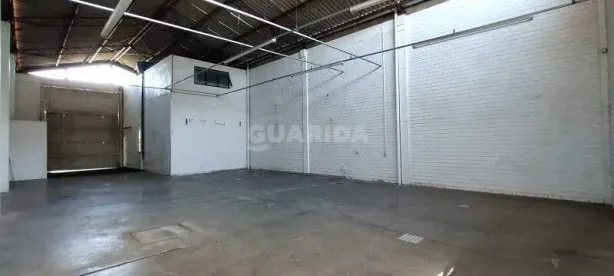 Galpão/Depósito/Armazém para alugar, 250m² no Navegantes, Porto Alegre