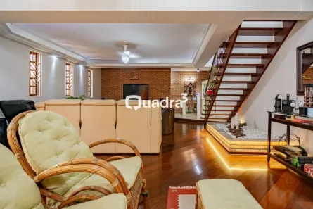Sobrado com 3 Quartos à venda, 250m² no Vila Romana, São Paulo