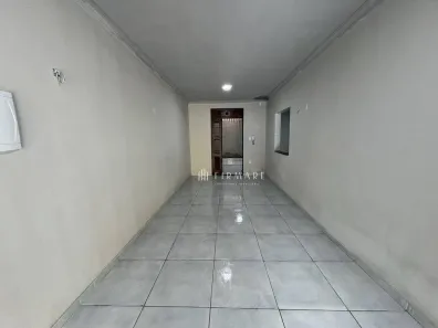 Casa com 3 Quartos para venda ou aluguel, 300m² no João XXIII, Fortaleza