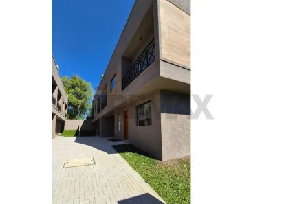 Sobrado com 3 Quartos à venda, 126m² no Abranches, Curitiba