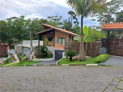 Sobrado com 5 Quartos à venda, 270m² no Santa Inês, Caieiras