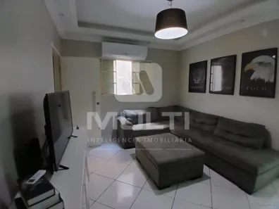 Casa com 3 Quartos à venda, 166m² no Planalto, Uberlândia