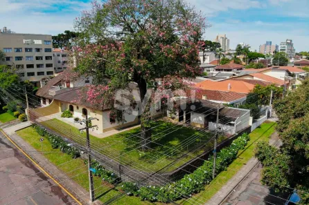 Lote/Terreno à venda, 800m² no Santa Quitéria, Curitiba