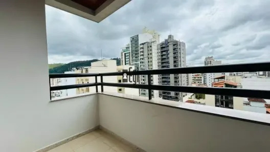 Apartamento com 2 Quartos à venda, 106m² no Centro, Juiz de Fora