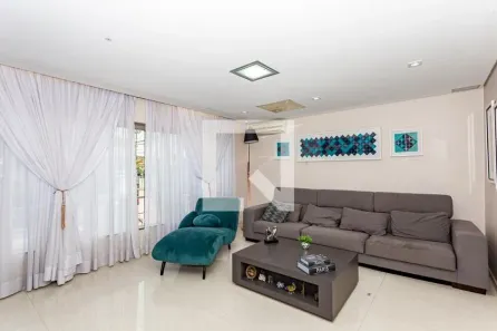 Casa com 3 Quartos à venda, 223m² no Bosque da Saúde, São Paulo