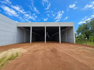 Galpão/Depósito/Armazém para alugar, 1000m² no Centro, Toledo