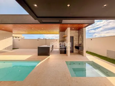 Casa de Condomínio com 4 Quartos à venda, 348m² no Jardim Sul, Uberlândia