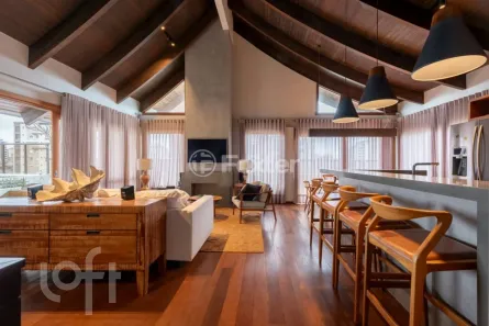 Apartamento com 3 Quartos à venda, 373m² no Petrópolis, Porto Alegre
