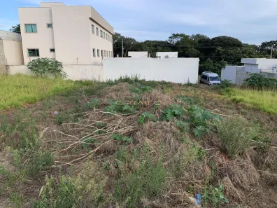 Lote/Terreno à venda, 300m² no Residencial Santa Cruz, Anápolis