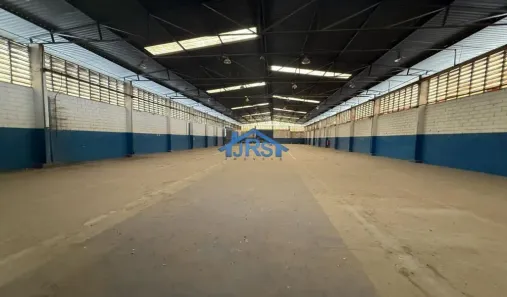 Galpão/Depósito/Armazém para alugar, 1600m² no Vila Universal, Barueri