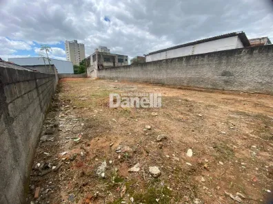 Lote/Terreno à venda, 494m² no Cidade Jardim, Taubaté