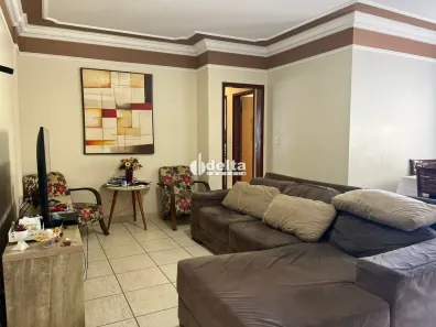 Apartamento com 3 Quartos à venda, 96m² no Santa Mônica, Uberlândia