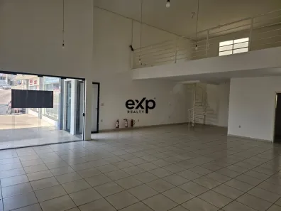 Sala Comercial para alugar, 119m² no Capela, Vinhedo