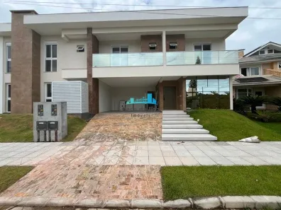 Casa de Condomínio com 3 Quartos à venda, 250m² no João Paulo, Florianópolis