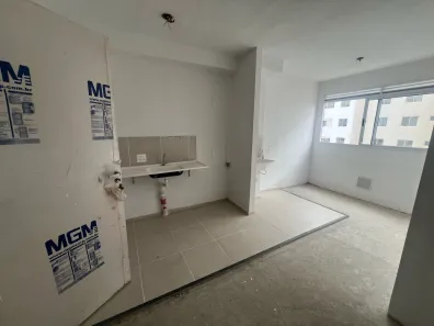 Apartamento com 2 Quartos à venda, 44m² no Itaperi, Fortaleza