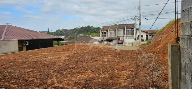 Lote/Terreno à venda, 379m² no Boehmerwald, Joinville