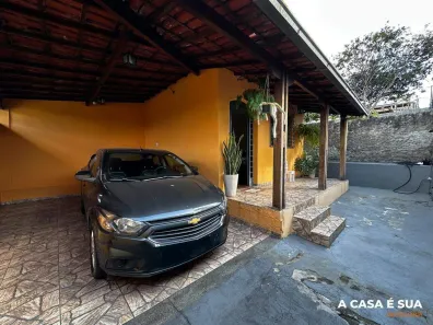 Casa com 3 Quartos à venda, 240m² no Riacho das Pedras, Contagem