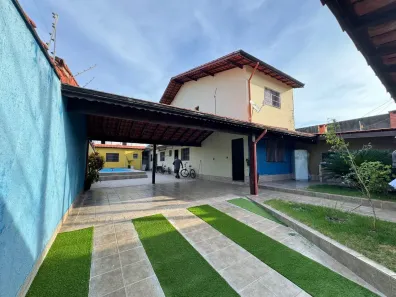 Sobrado com 5 Quartos à venda, 176m² no Jardim Casablanca, Peruíbe