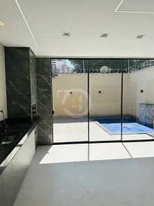 Casa com 3 Quartos à venda, 240m² no Jardim América, Goiânia