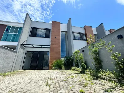 Sobrado com 3 Quartos à venda, 150m² no Centro, Balneário Piçarras