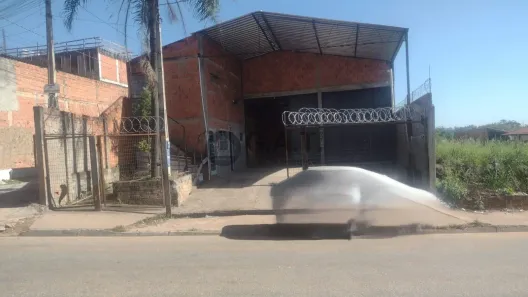 Galpão/Depósito/Armazém para alugar, 350m² no Quintais do Imperador, Sorocaba