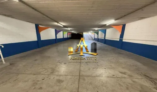 Galpão/Depósito/Armazém para venda ou aluguel, 550m² no Centro, Osasco