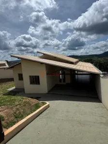 Fazenda/Sítio com 3 Quartos à venda, 1000m² no , Itatiaiuçu