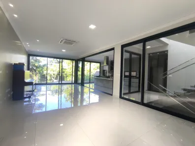 Casa de Condomínio com 4 Quartos para alugar, 314m² no Vivendas do Arvoredo, Londrina