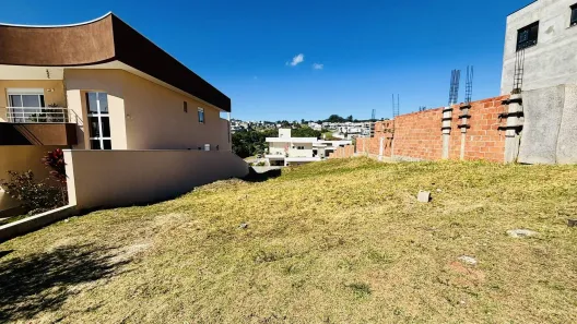 Lote/Terreno à venda, 791m² no Jardim Novo Mundo, Jundiaí