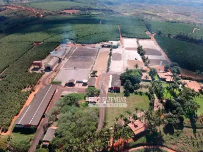 Fazenda/Sítio à venda, 15400000m² no , Piumhi
