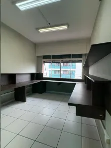 Sala Comercial para alugar, 128m² no Bela Vista, São Paulo