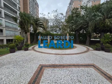Apartamento com 4 Quartos à venda, 238m² no Vila Oliveira, Mogi das Cruzes
