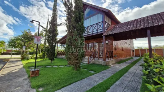 Casa de Condomínio com 5 Quartos à venda, 260m² no Gravatá Centro, Gravatá