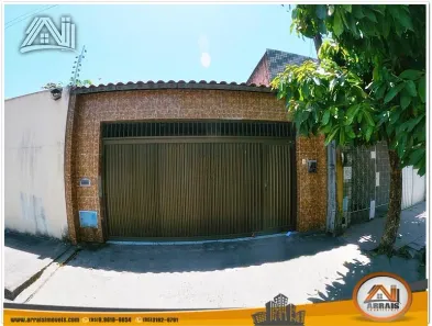 Casa com 3 Quartos à venda, 240m² no Parreão, Fortaleza