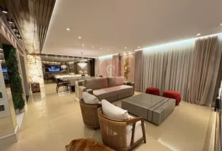Sobrado com 4 Quartos à venda, 355m² no Vila Carrão, São Paulo