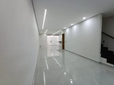 Sobrado com 4 Quartos à venda, 212m² no Vila Carrão, São Paulo
