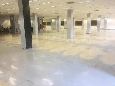 Prédio Comercial para alugar, 496m² no Conjunto Residencial Trinta e Um de Março, São José dos Campos
