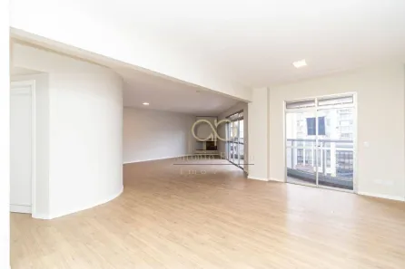 Apartamento com 3 Quartos à venda, 189m² no Batel, Curitiba
