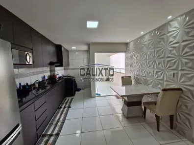 Apartamento com 2 Quartos à venda, 65m² no Jardim Patrícia, Uberlândia