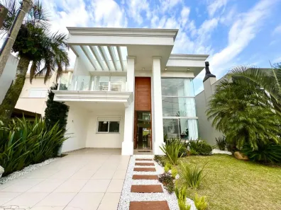 Casa de Condomínio com 3 Quartos à venda, 180m² no , Xangri-Lá