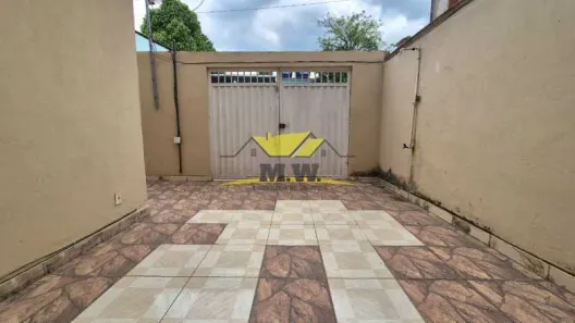 Casa de Condomínio com 2 Quartos à venda, 200m² no Bangu, Rio de Janeiro