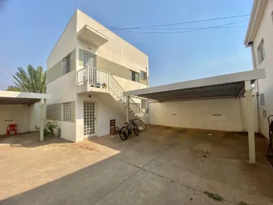 Kitnet com 2 Quartos para alugar, 40m² no Jardim Marília, Marília