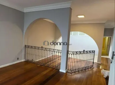 Casa com 5 Quartos à venda, 256m² no Santa Maria, Uberaba