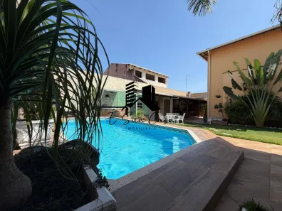 Casa com 3 Quartos à venda, 400m² no Novo Recanto, Contagem
